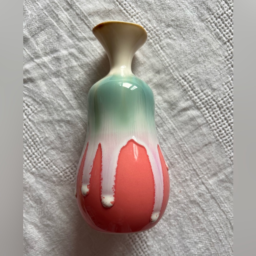 Nice multi color small vase